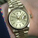 Rolex Day-Date 36 18038 (1982) - Champagne dial 36 mm Yellow Gold case (1/7)