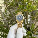 Rolex Day-Date 1803 (1974) - Black dial 36 mm Yellow Gold case (2/8)