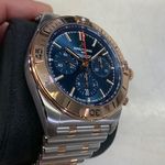 Breitling Chronomat 42 UB0134101C1U1 (2024) - Blue dial 42 mm Gold/Steel case (1/3)