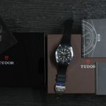 Tudor Black Bay 79220B (2014) - Black dial 41 mm Steel case (4/8)