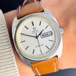 Omega Seamaster 166.064 (1970) - White dial 39 mm Steel case (2/8)