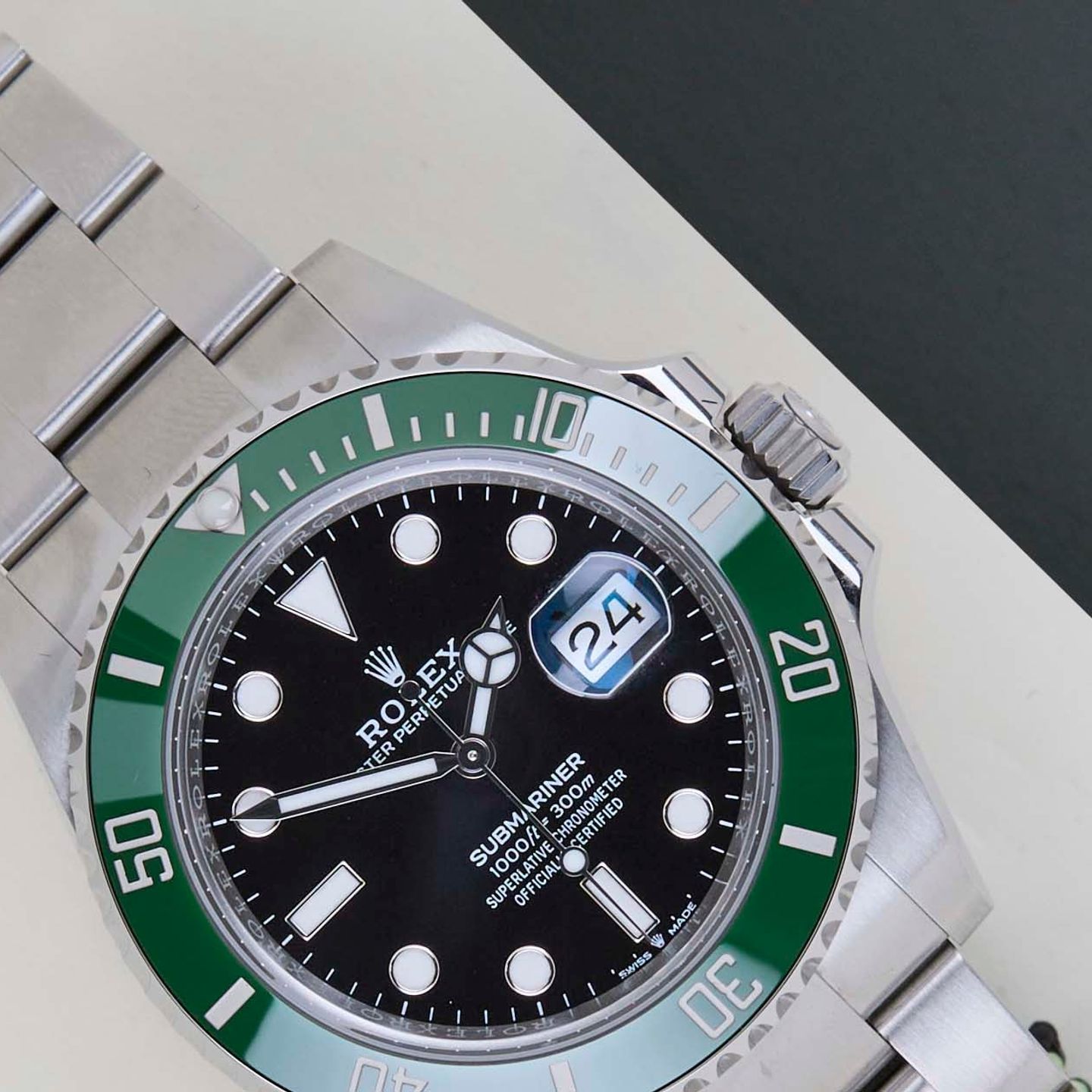 Rolex Submariner Date 126610LV (2025) - Black dial 41 mm Steel case (3/8)