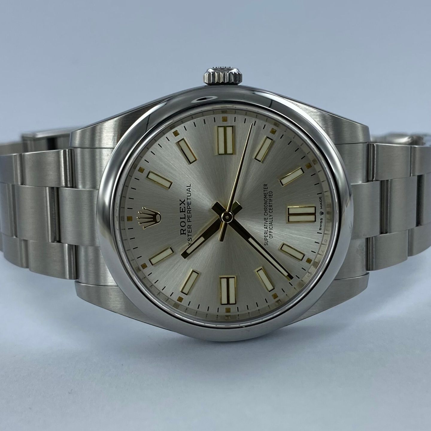 Rolex Oyster Perpetual 41 124300 (2024) - Zilver wijzerplaat 41mm Staal (1/6)