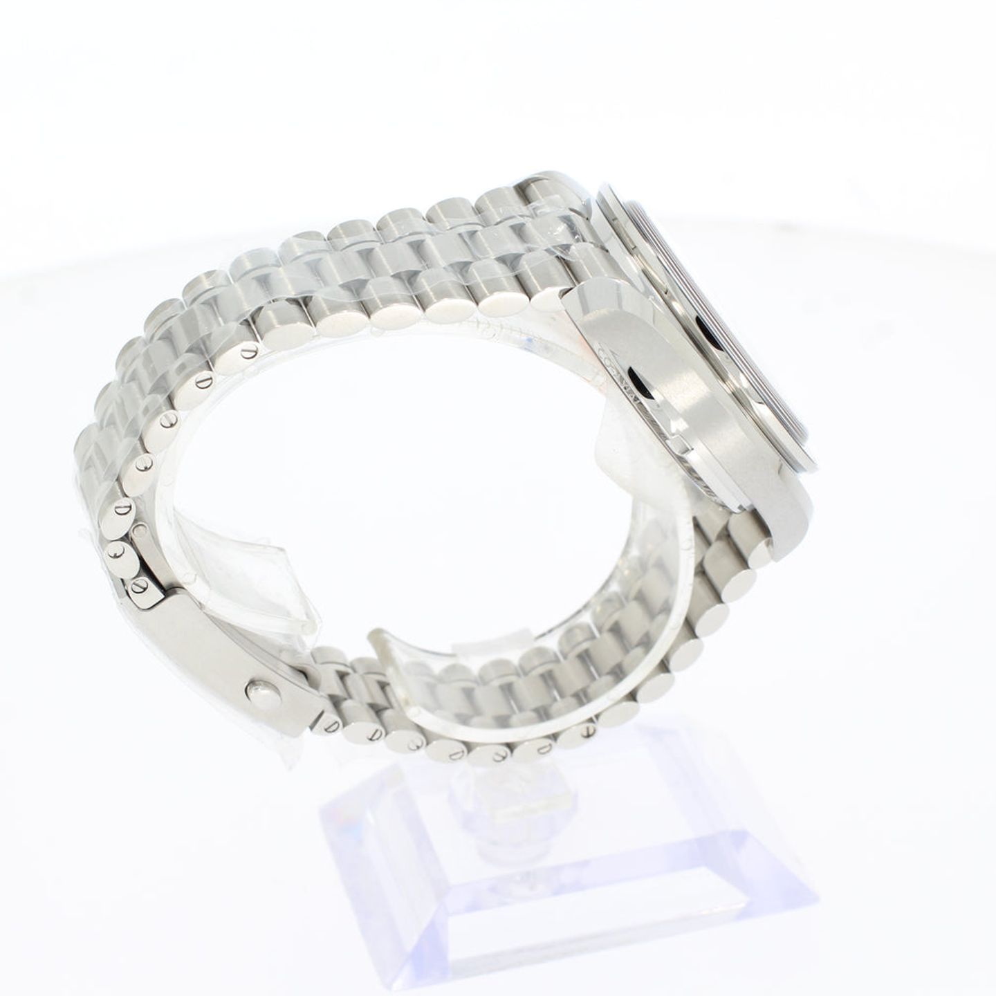 Omega Speedmaster Moonphase 304.30.43.52.01.001 - (3/4)