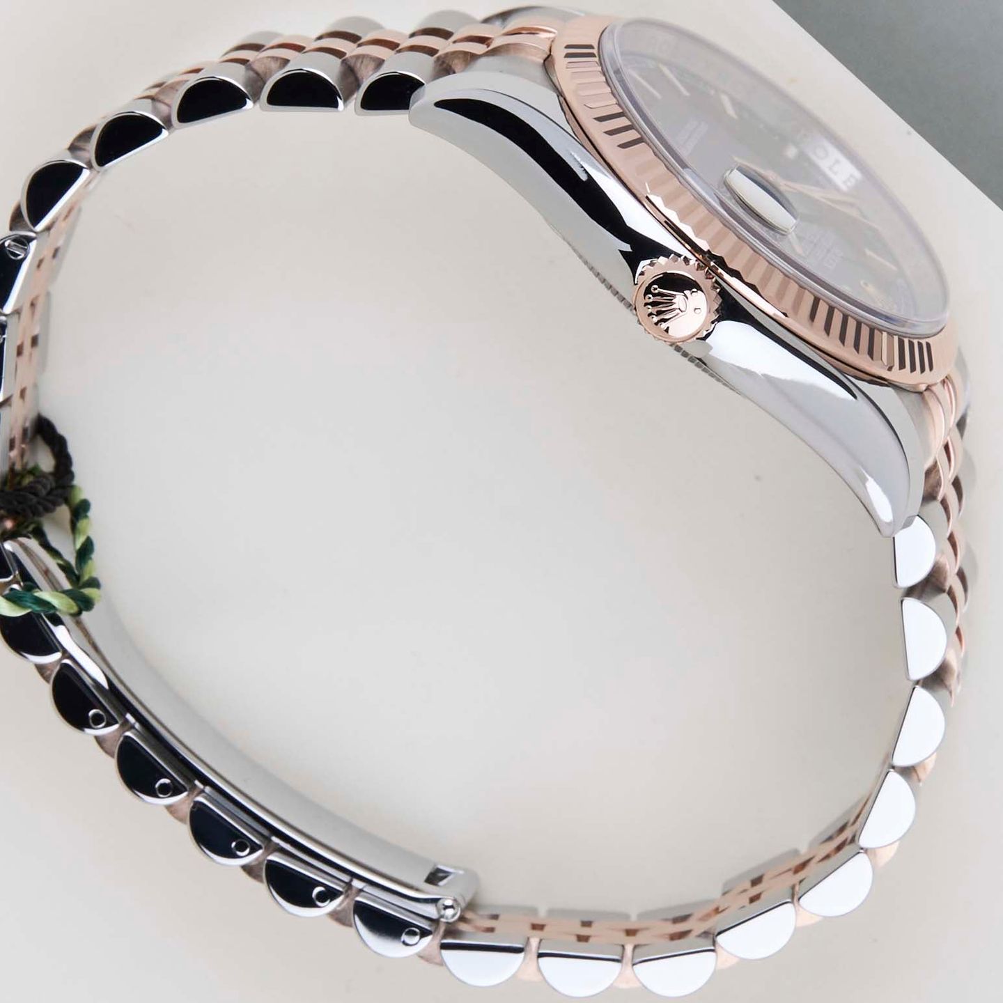 Unknown Unknown 116231 - (7/8)