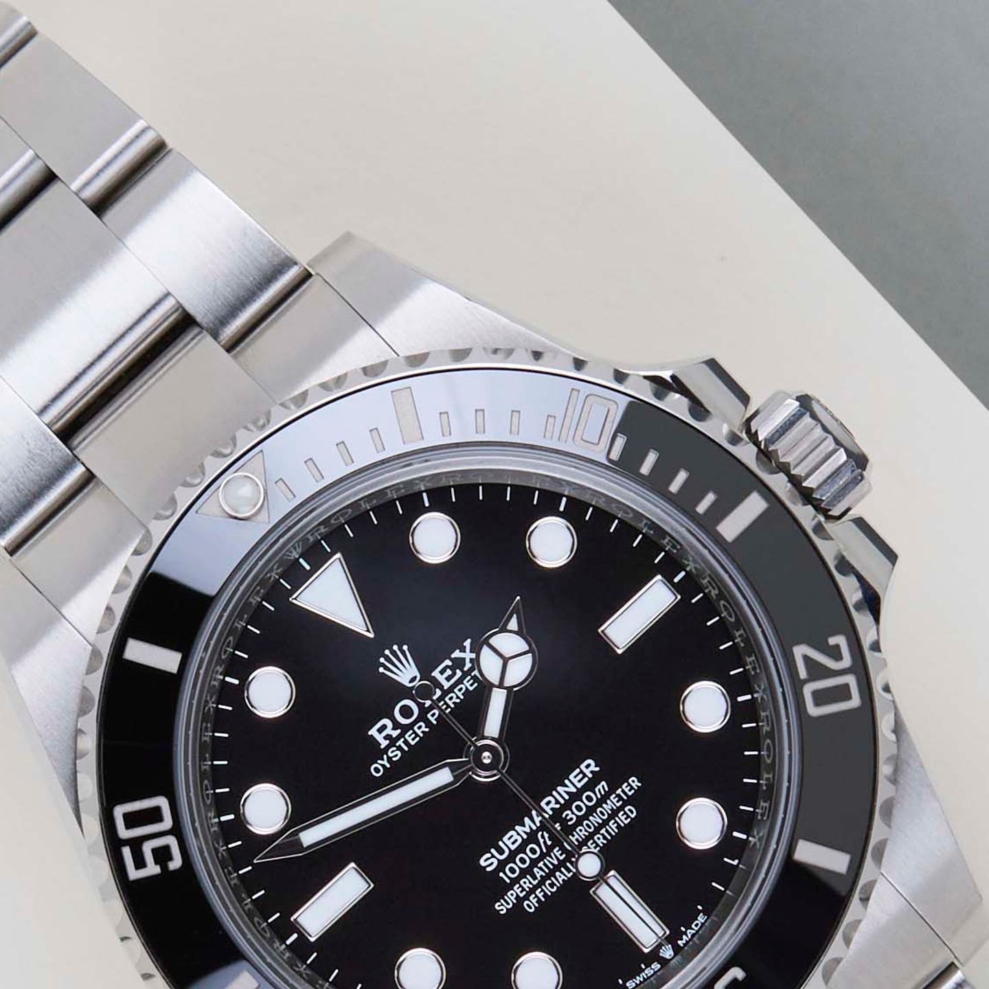 Rolex Submariner No Date 124060 - (3/8)