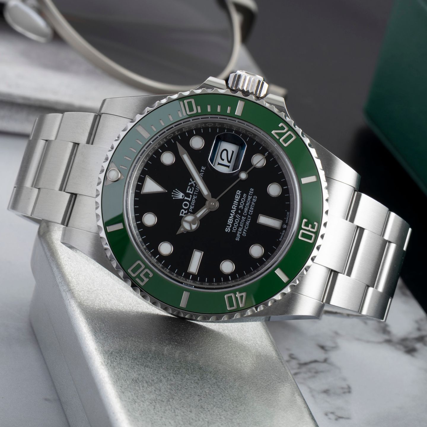Rolex Submariner Date 126610LV (Unknown (random serial)) - Black dial 41 mm Steel case (2/8)