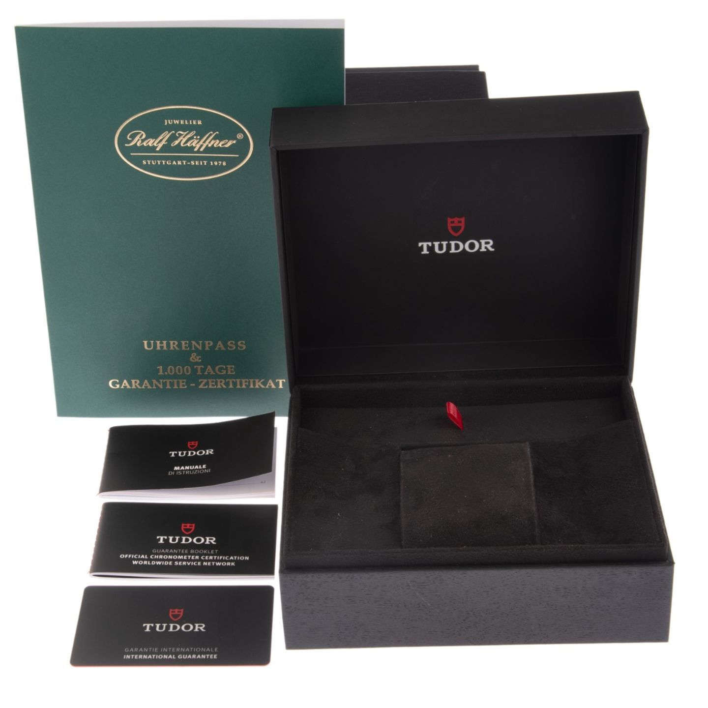 Tudor Black Bay 41 79680 - (2/8)