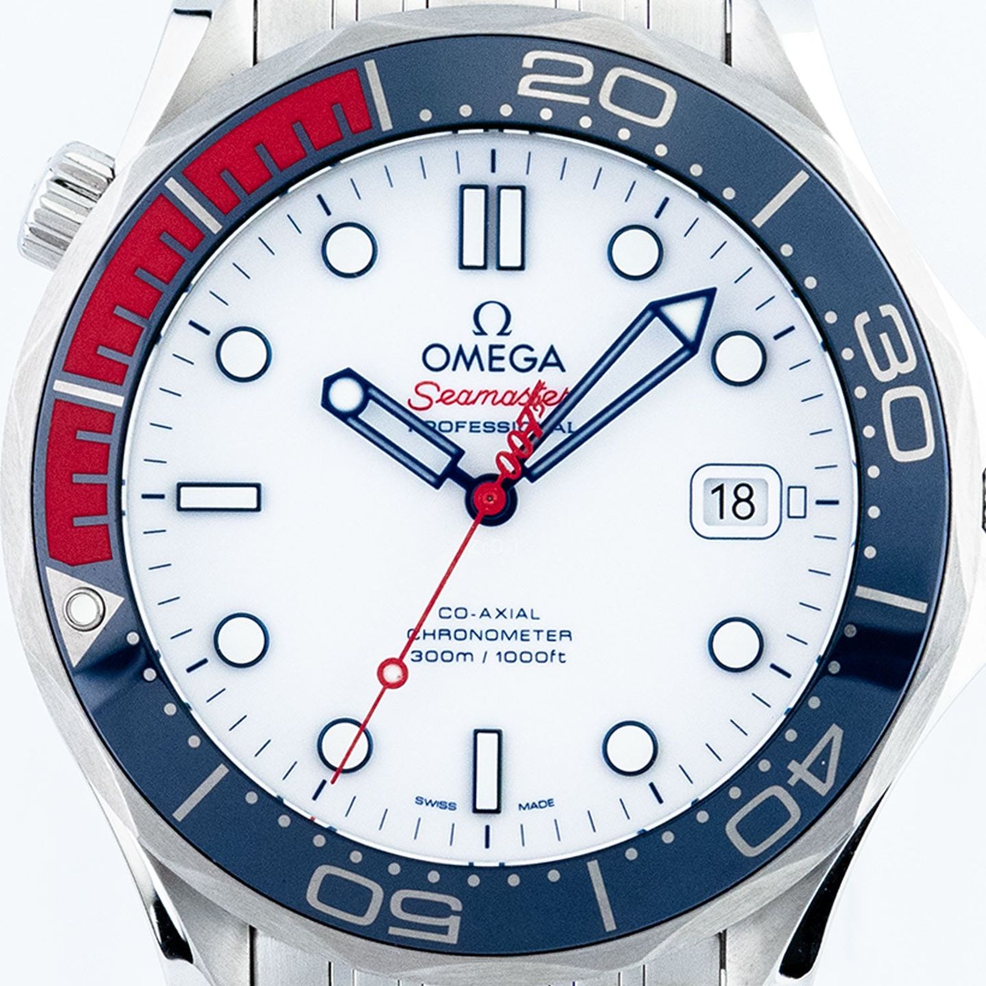 Omega Seamaster Diver 300 M 212.32.41.20.04.001 (2018) - Wit wijzerplaat 41mm Staal (2/7)