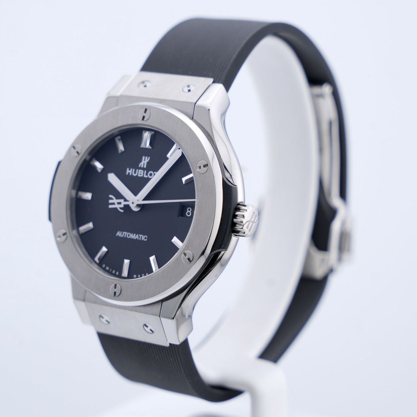 Hublot Classic Fusion 565.NX.1171.LR (Unknown (random serial)) - Black dial 38 mm Titanium case (2/8)