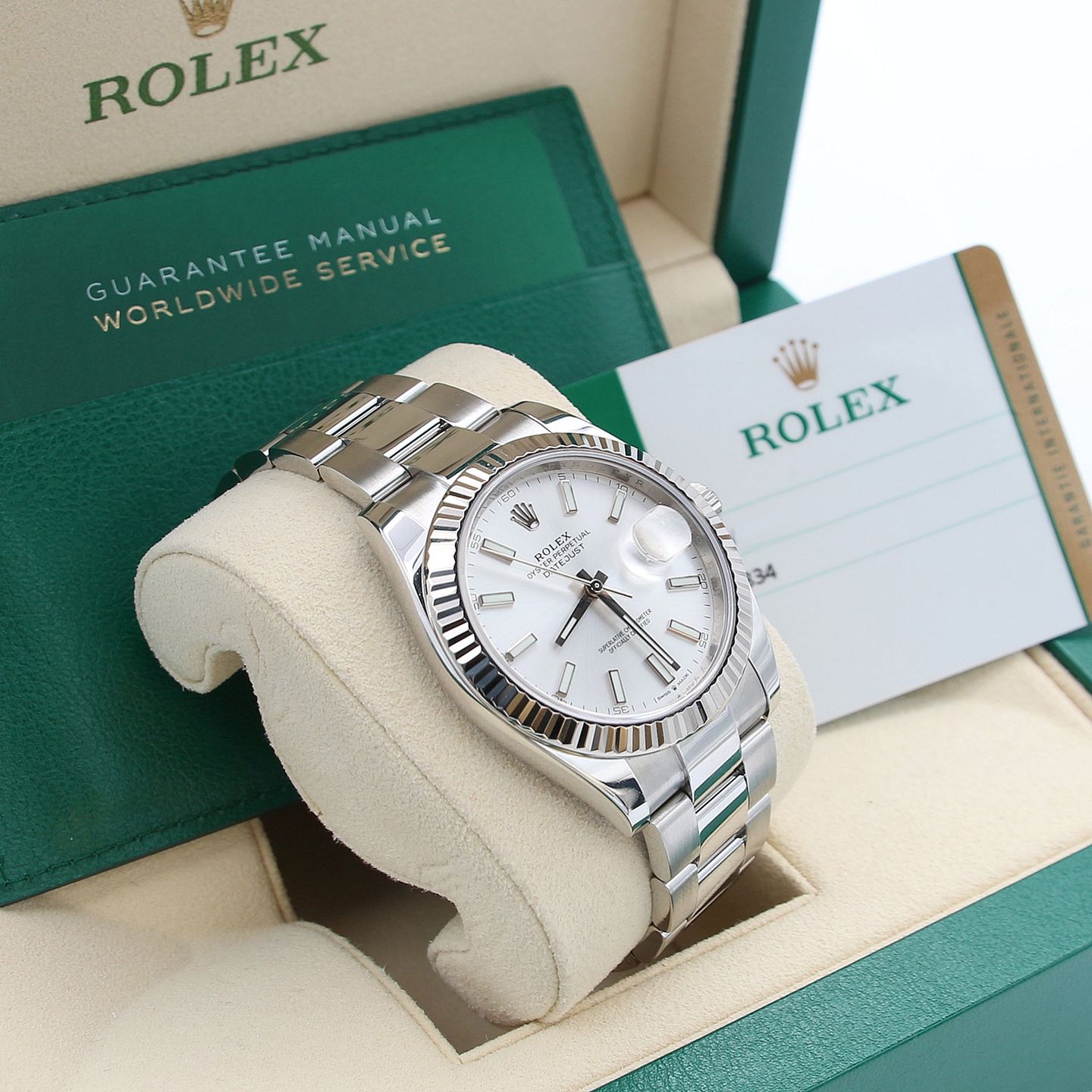 Rolex Datejust 41 126334 (Onbekend (willekeurig serienummer)) - 41mm Staal (3/8)