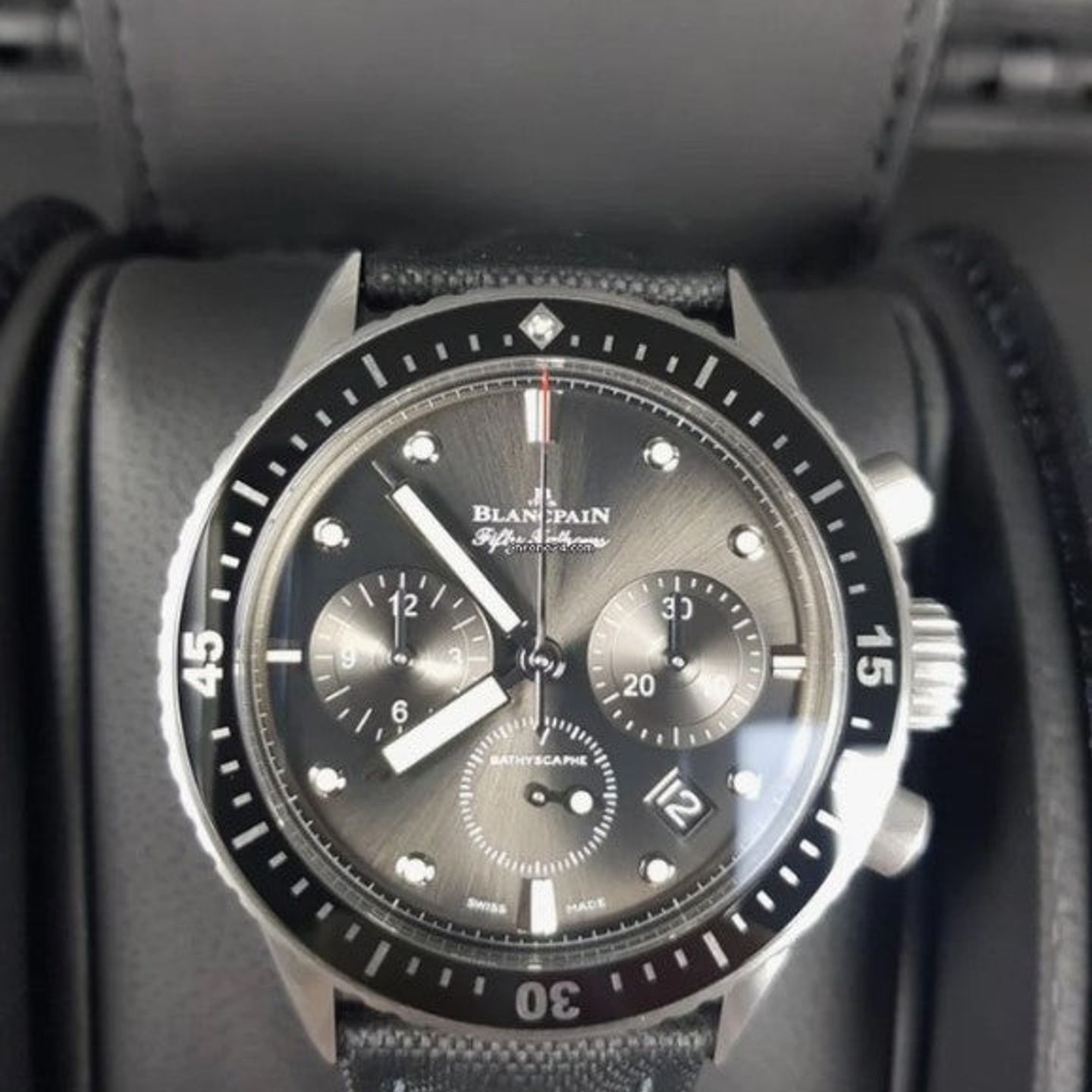 Blancpain Fifty Fathoms Bathyscaphe 5200 1110 B52A (2024) - Grey dial 43 mm Steel case (1/1)