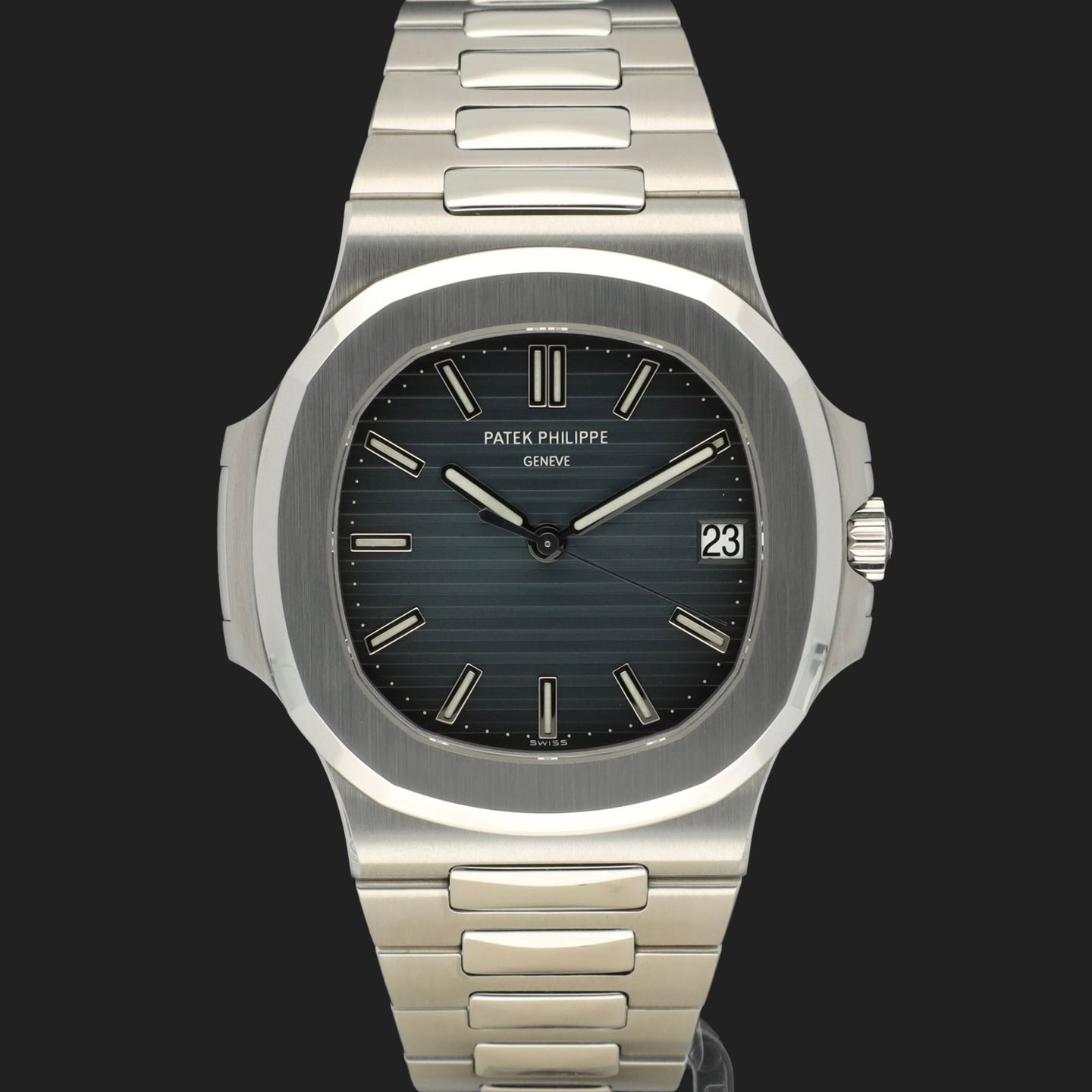 Patek Philippe Nautilus 5711 - (3/8)
