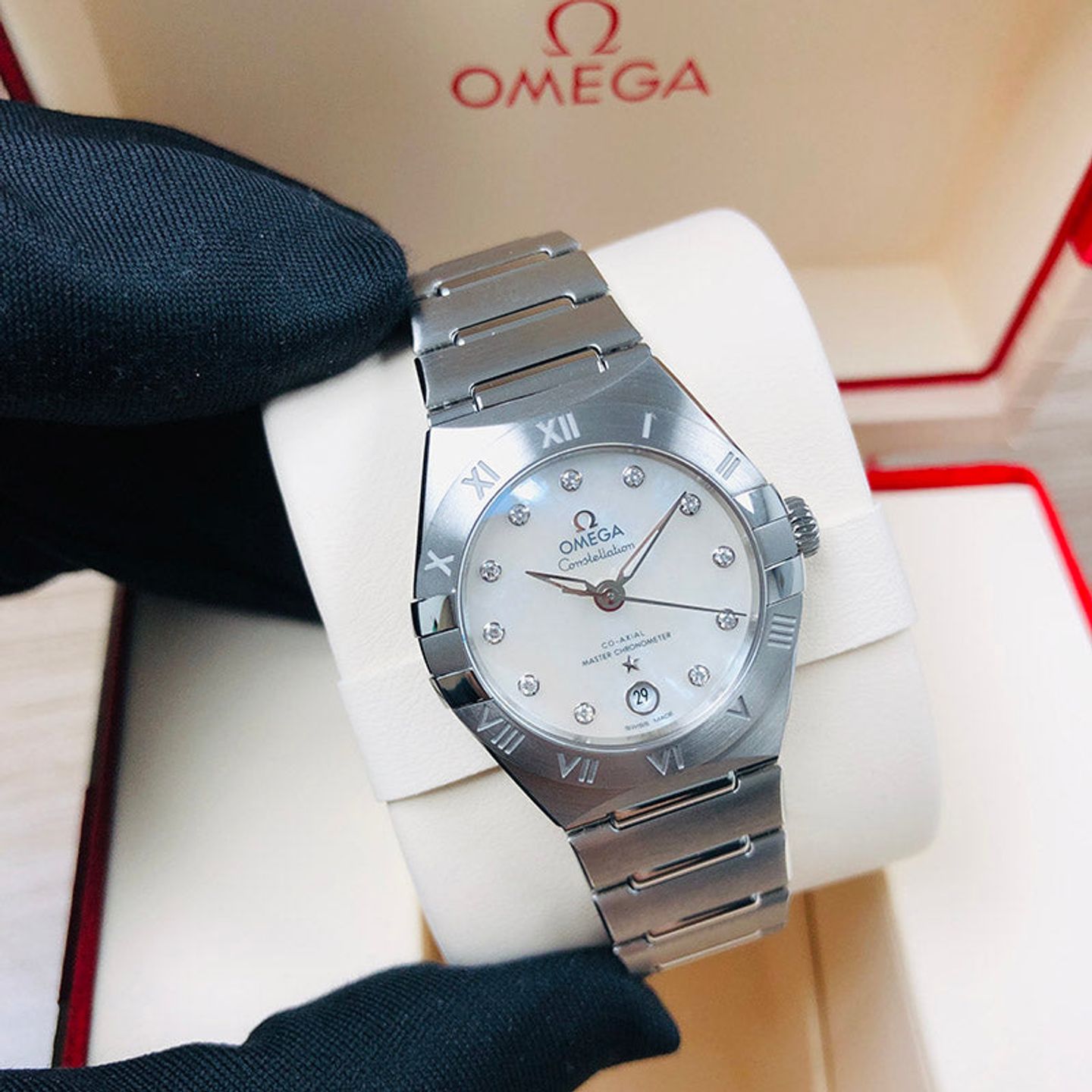 Omega Constellation 131.10.29.20.55.001 (2025) - Parelmoer wijzerplaat 29mm Staal (1/1)