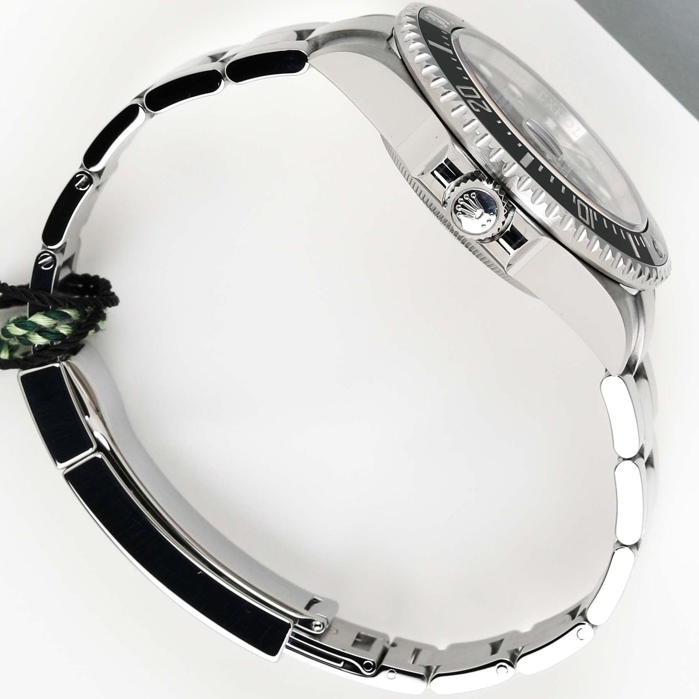 Rolex Sea-Dweller 126600 (2022) - Black dial 43 mm Steel case (7/8)