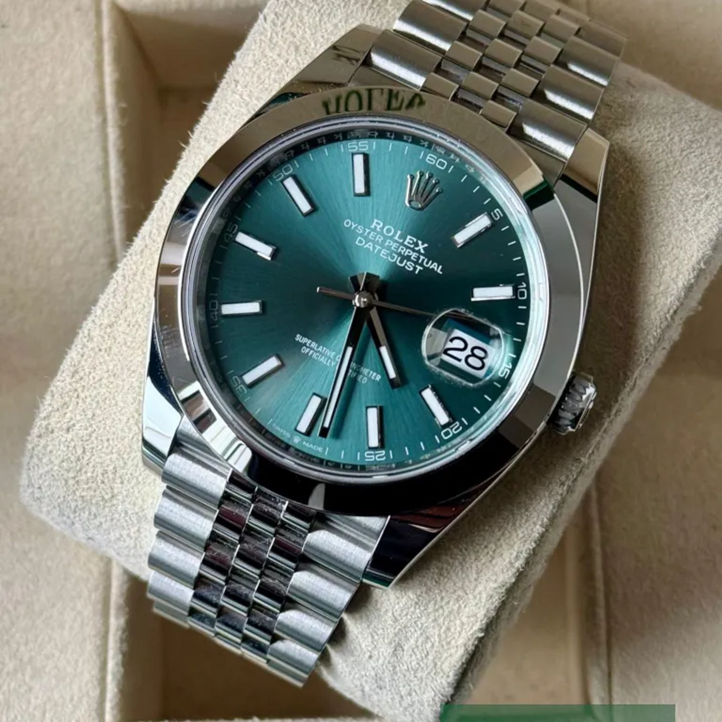 Rolex Datejust 41 126300 - (3/7)