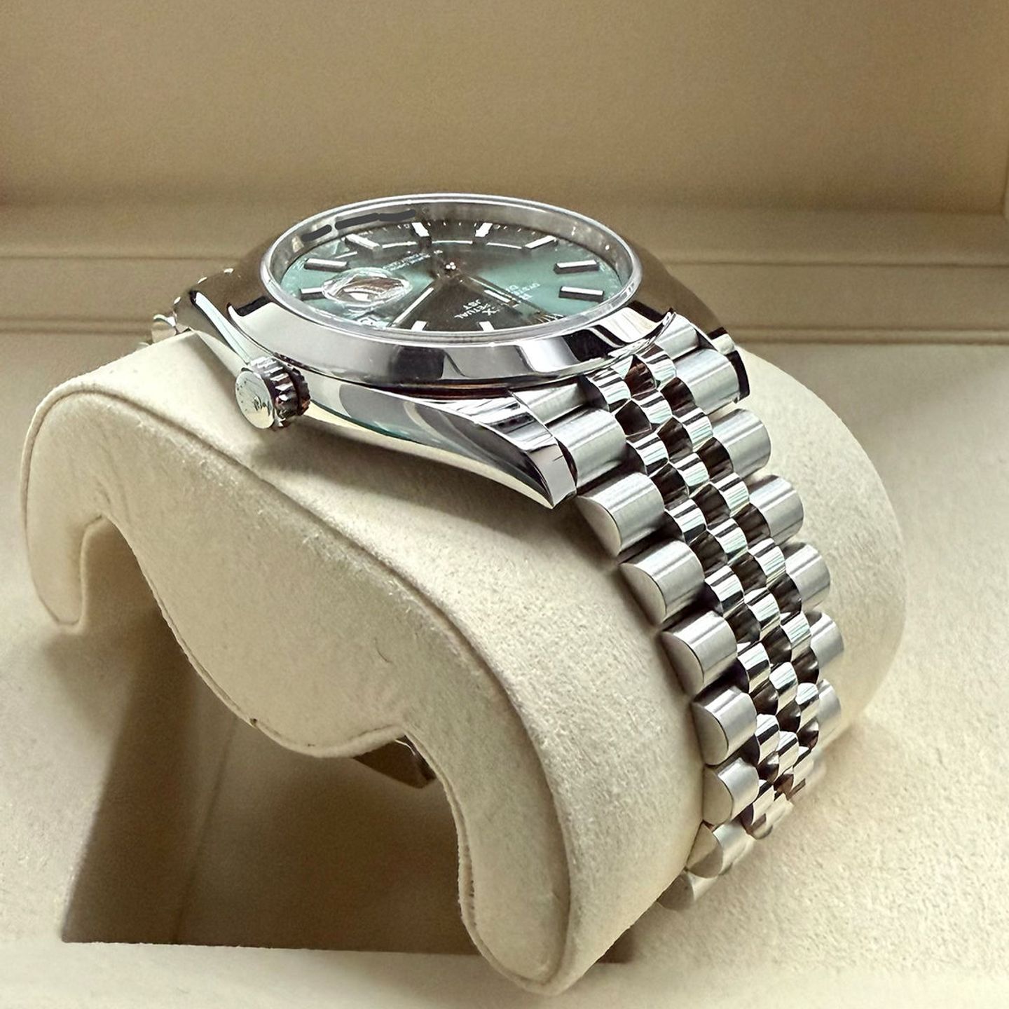 Rolex Datejust 41 126300 (2022) - Groen wijzerplaat 48mm Staal (4/5)