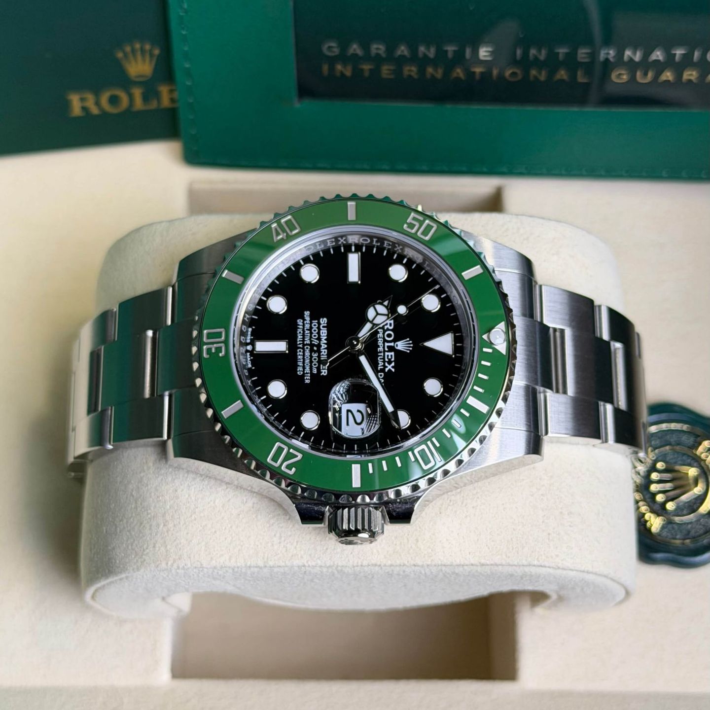 Rolex Submariner Date 126610LV - (4/7)