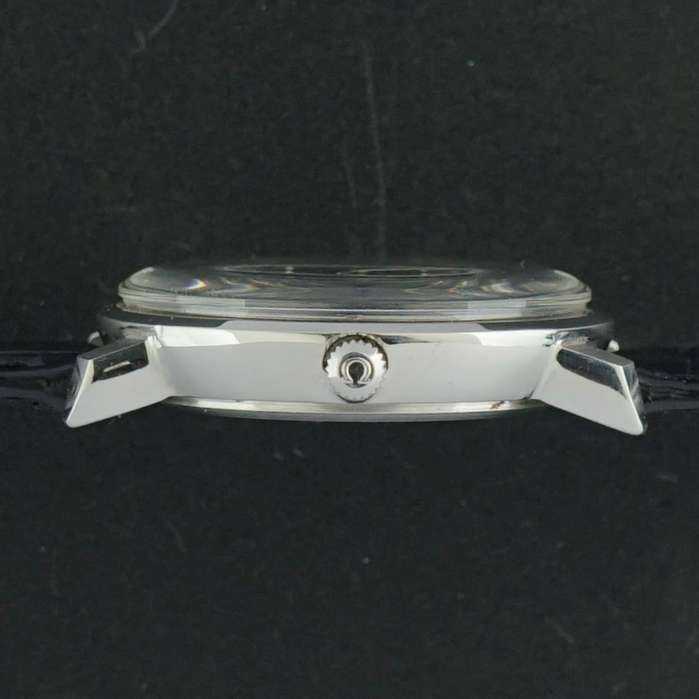 Omega De Ville 166.033 - (4/8)