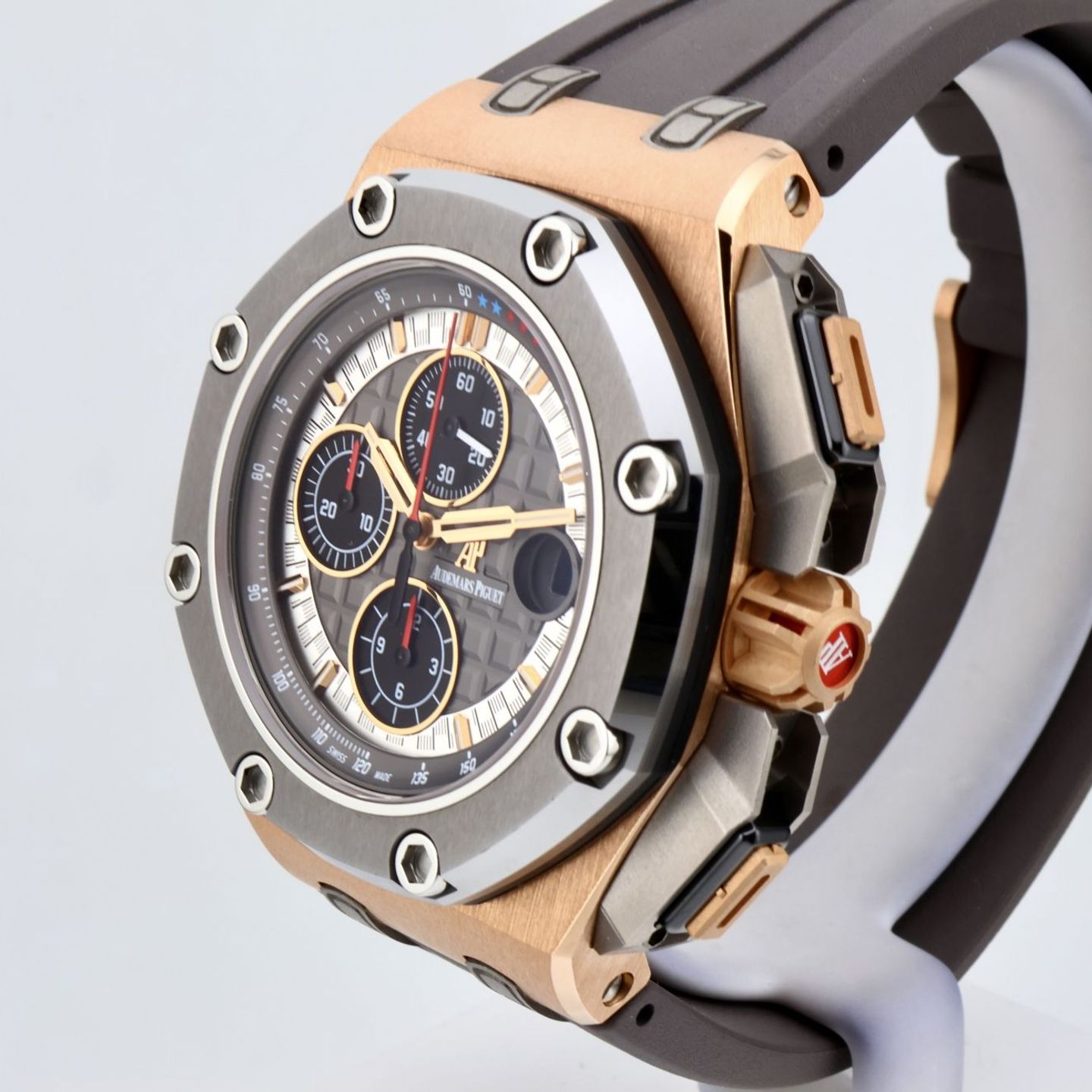 Audemars Piguet Royal Oak Offshore Chronograph 26568OM.OO.A004CA.01 - (9/18)