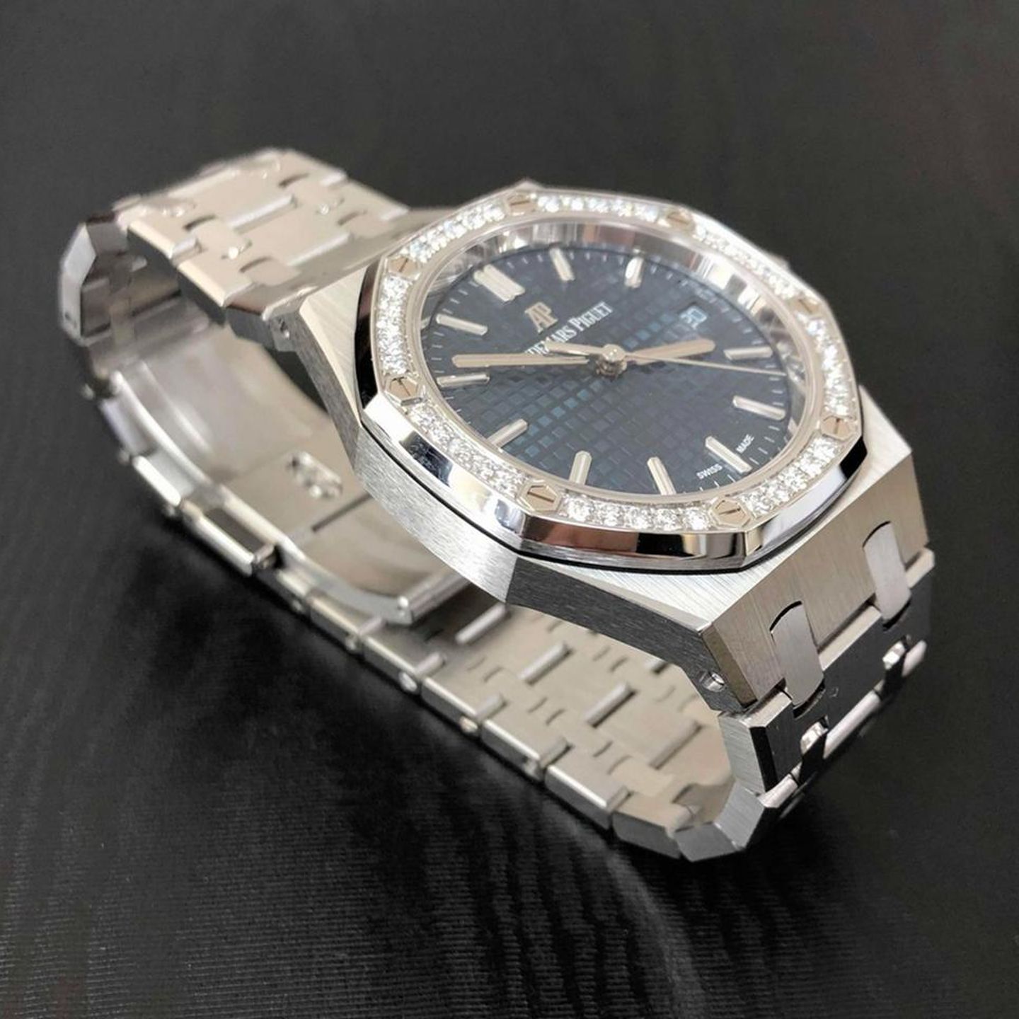 Audemars Piguet Royal Oak 77351ST.ZZ.1261ST.01 - (8/10)