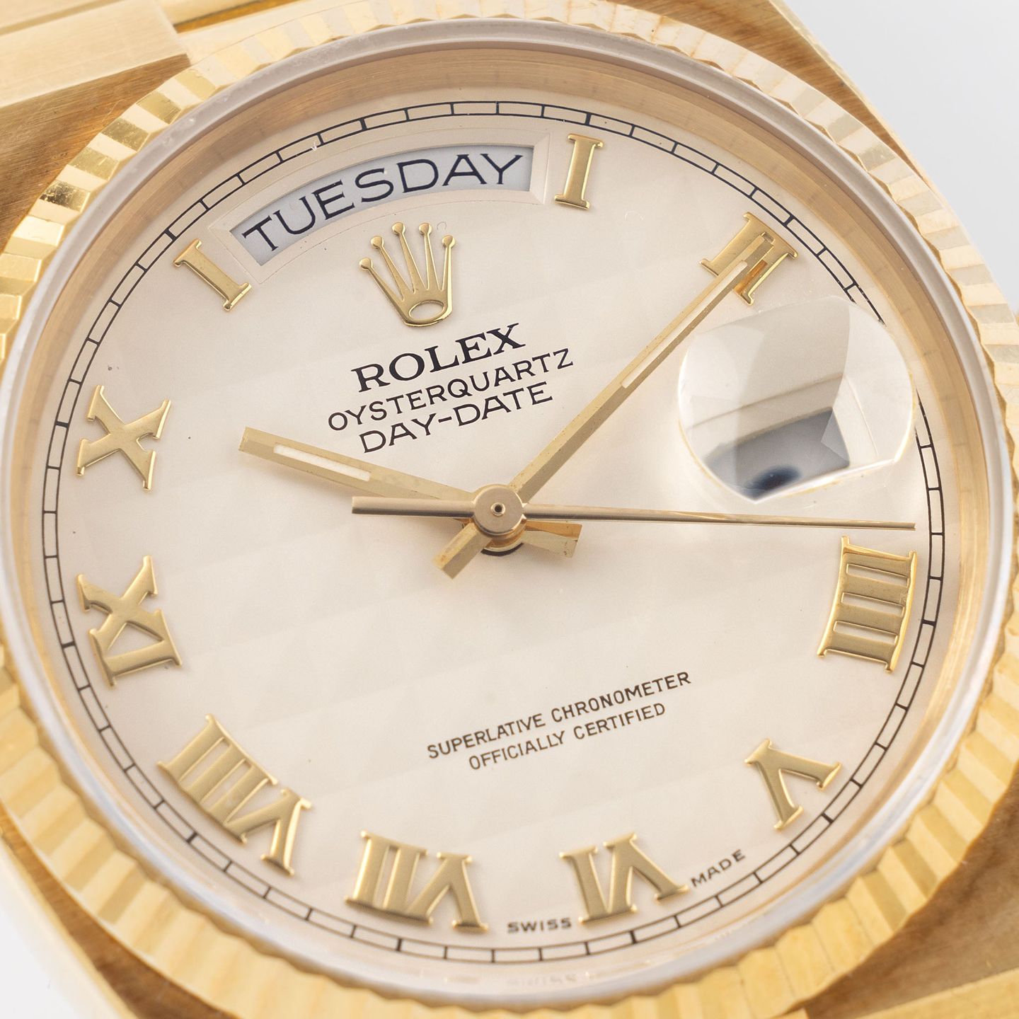 Rolex Day-Date Oysterquartz 19018 (1901) - White dial 36 mm Yellow Gold case (4/8)