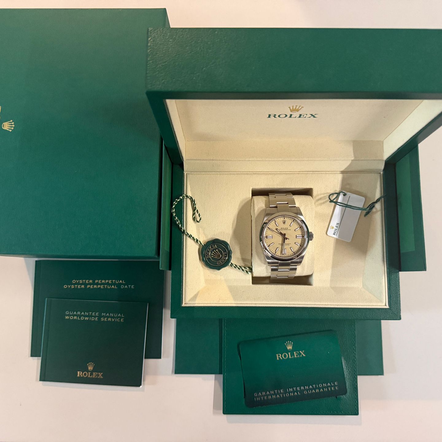 Rolex Oyster Perpetual 41 134300 - (3/7)