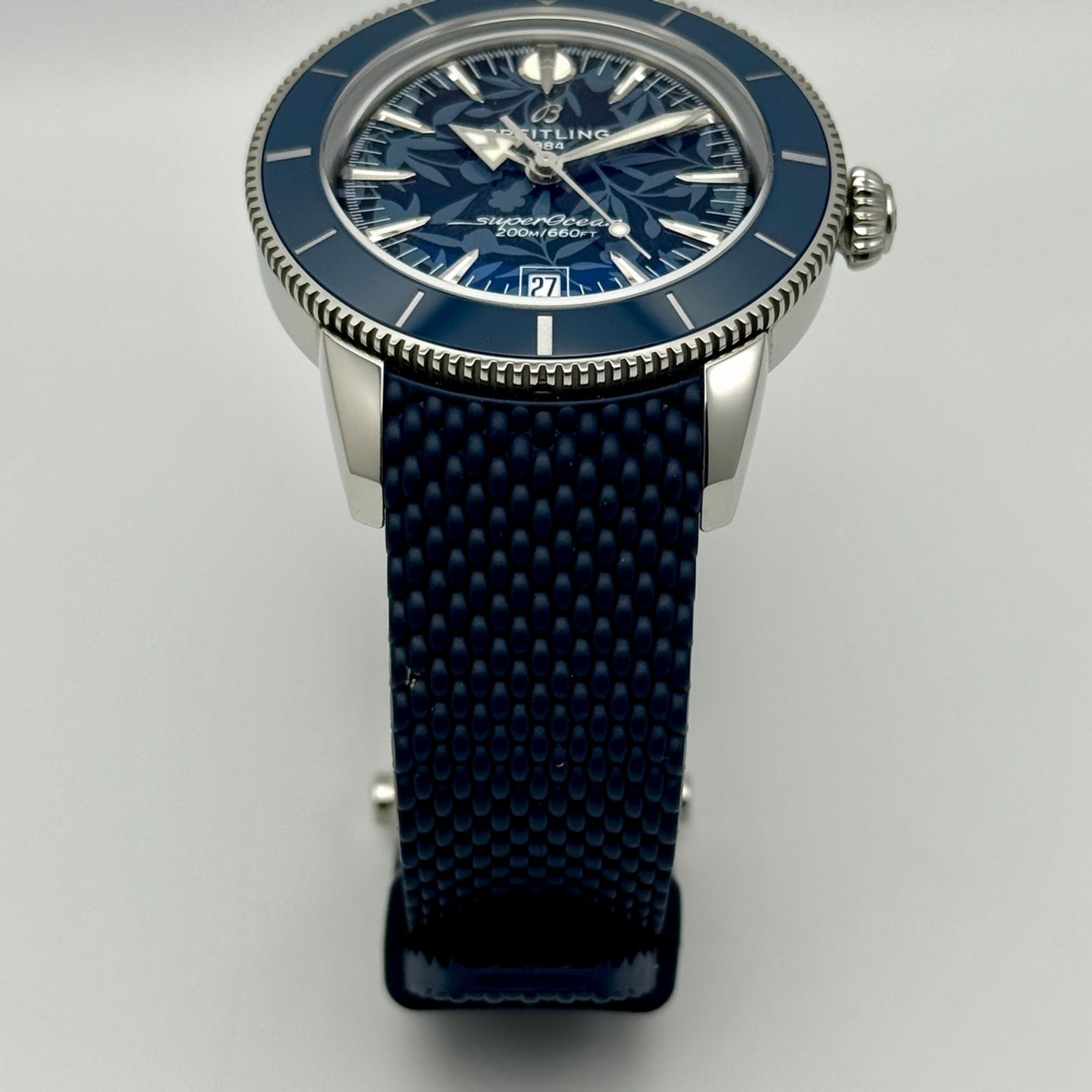 Breitling Superocean Heritage AB31101A1C1S1 (2025) - Blue dial 40 mm Steel case (8/8)