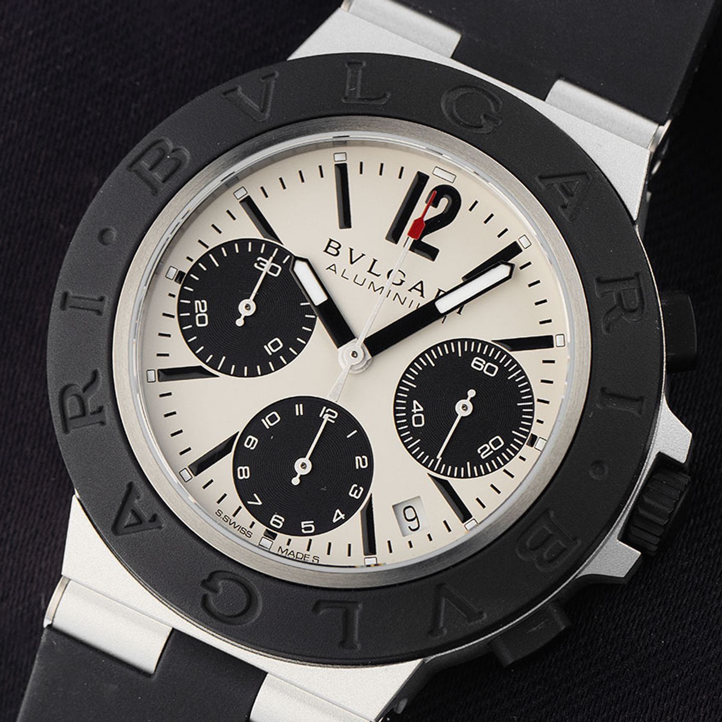 Bulgari Bulgari 103722 (2025) - Wit wijzerplaat 41mm Aluminium (3/7)