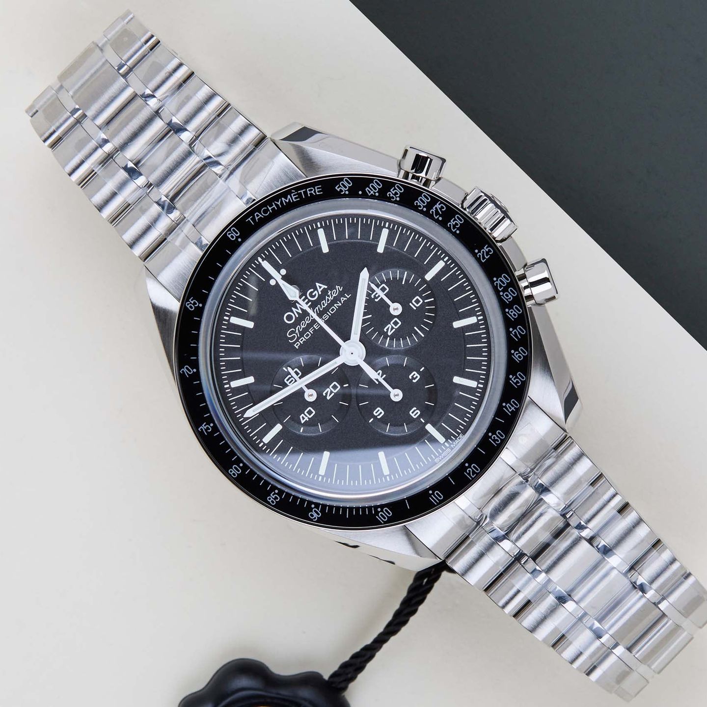 Omega Speedmaster Professional Moonwatch 310.30.42.50.01.002 (2026) - Zwart wijzerplaat 42mm Staal (1/8)