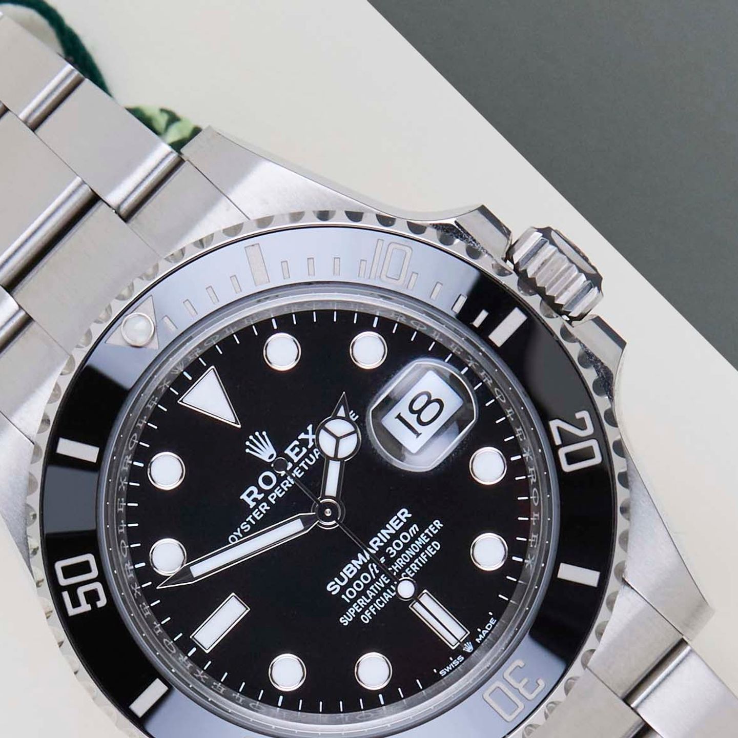 Rolex Submariner Date 126610LN - (3/8)