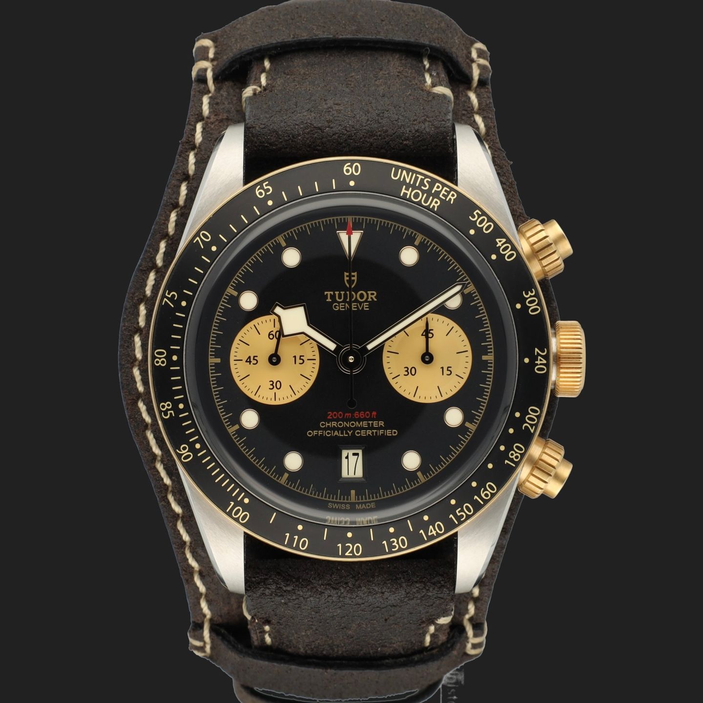 Tudor Black Bay Chrono 79363N (2023) - Black dial 41 mm Gold/Steel case (3/8)
