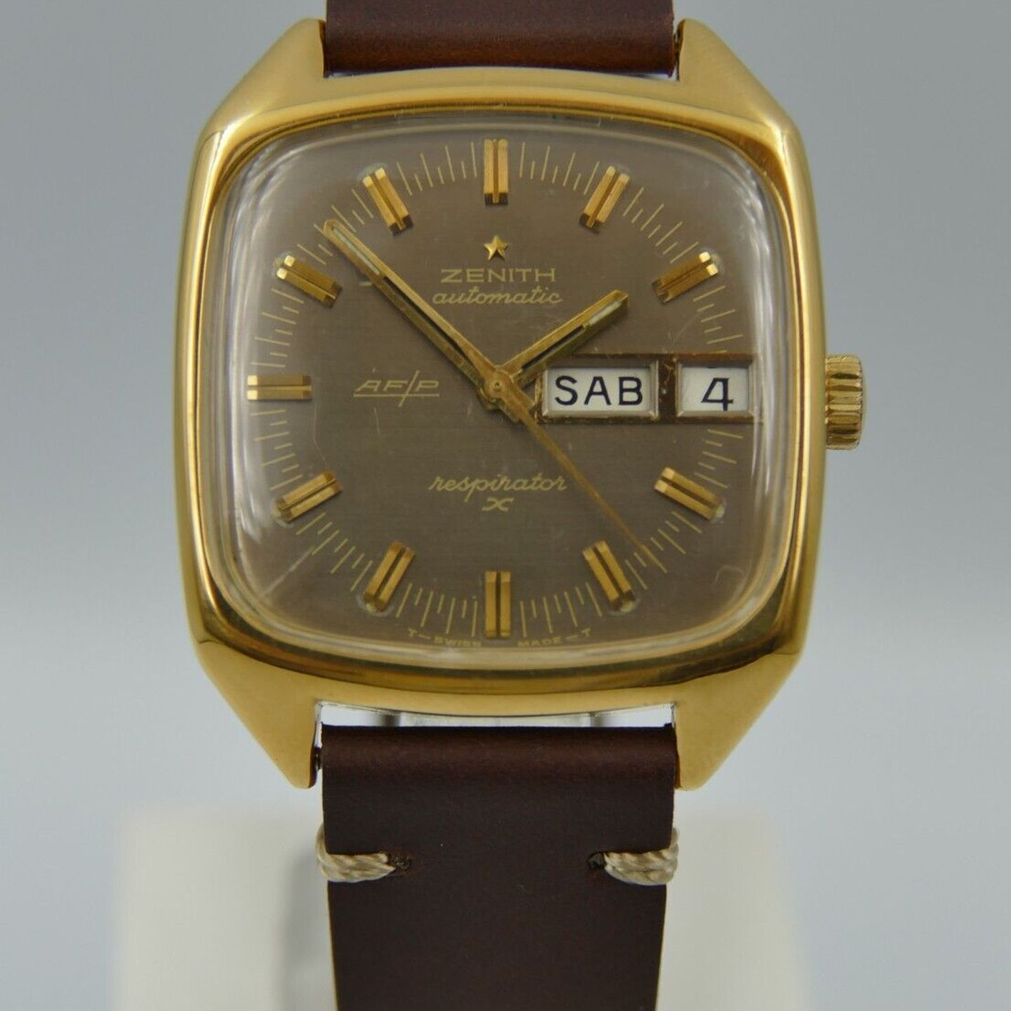 Zenith Vintage Unknown (Unknown (random serial)) - Unknown dial Unknown Unknown case (15/16)