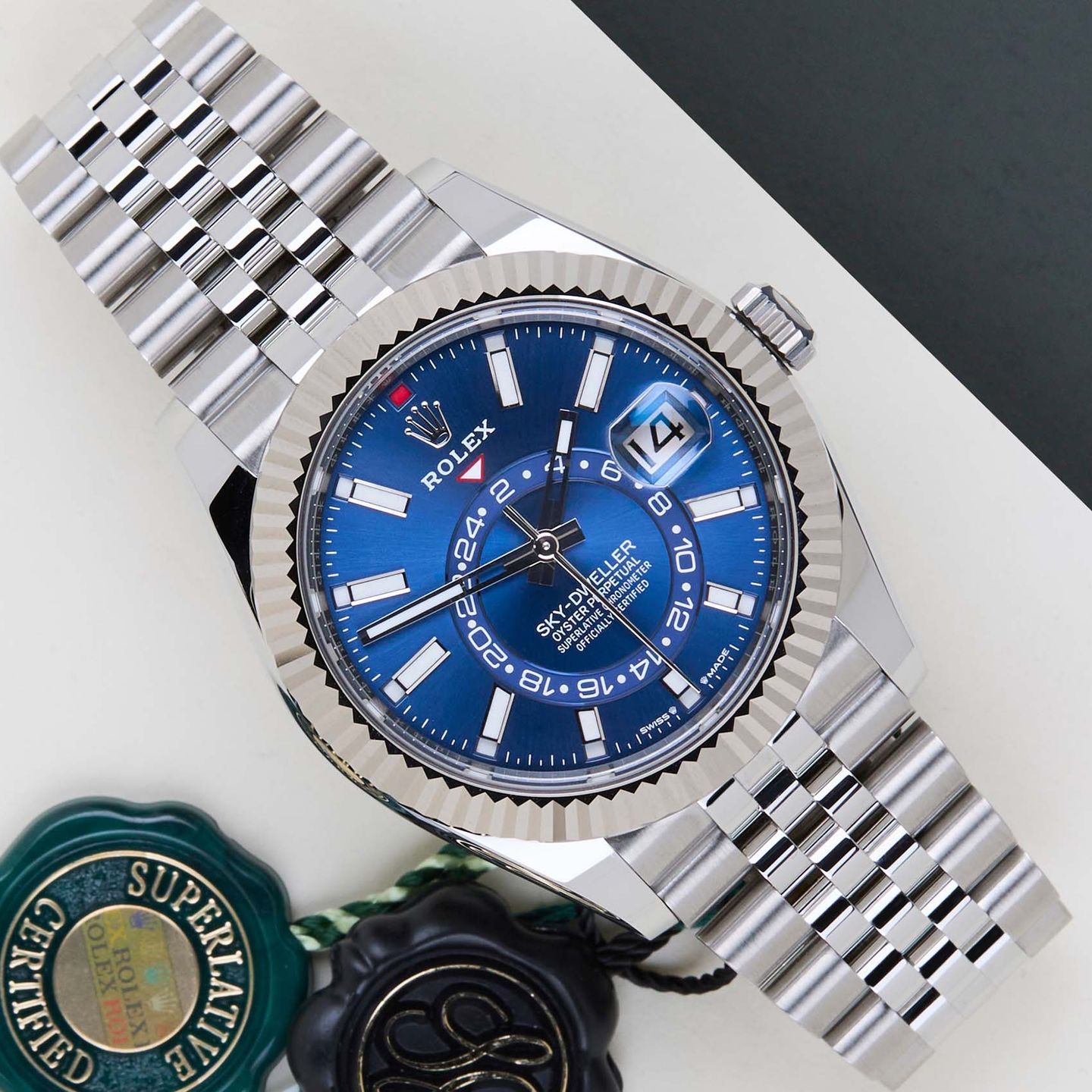 Rolex Sky-Dweller 336934 (2026) - 42 mm Gold/Steel case (1/8)