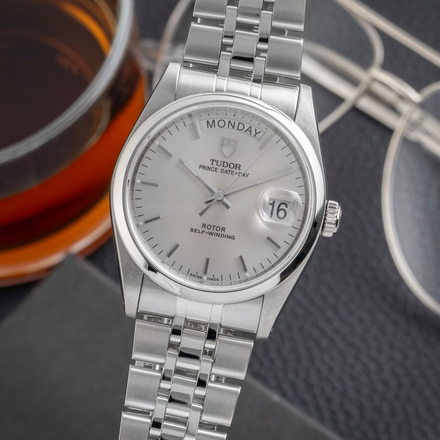 Tudor Prince Date 76200 - (3/8)