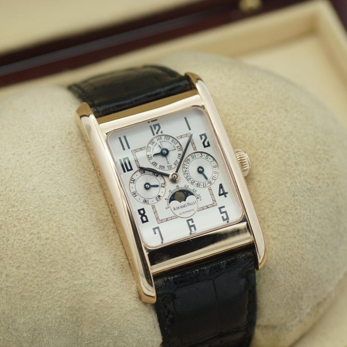 Audemars Piguet Edward Piguet 25799OR - (2/8)