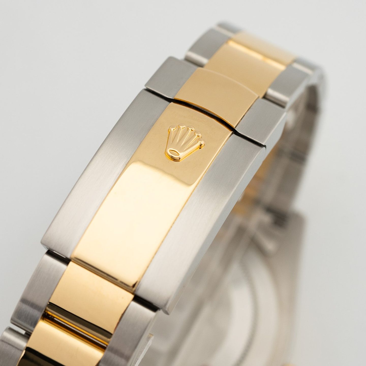 Rolex Datejust II 116333 (2020) - 41mm Goud/Staal (3/5)