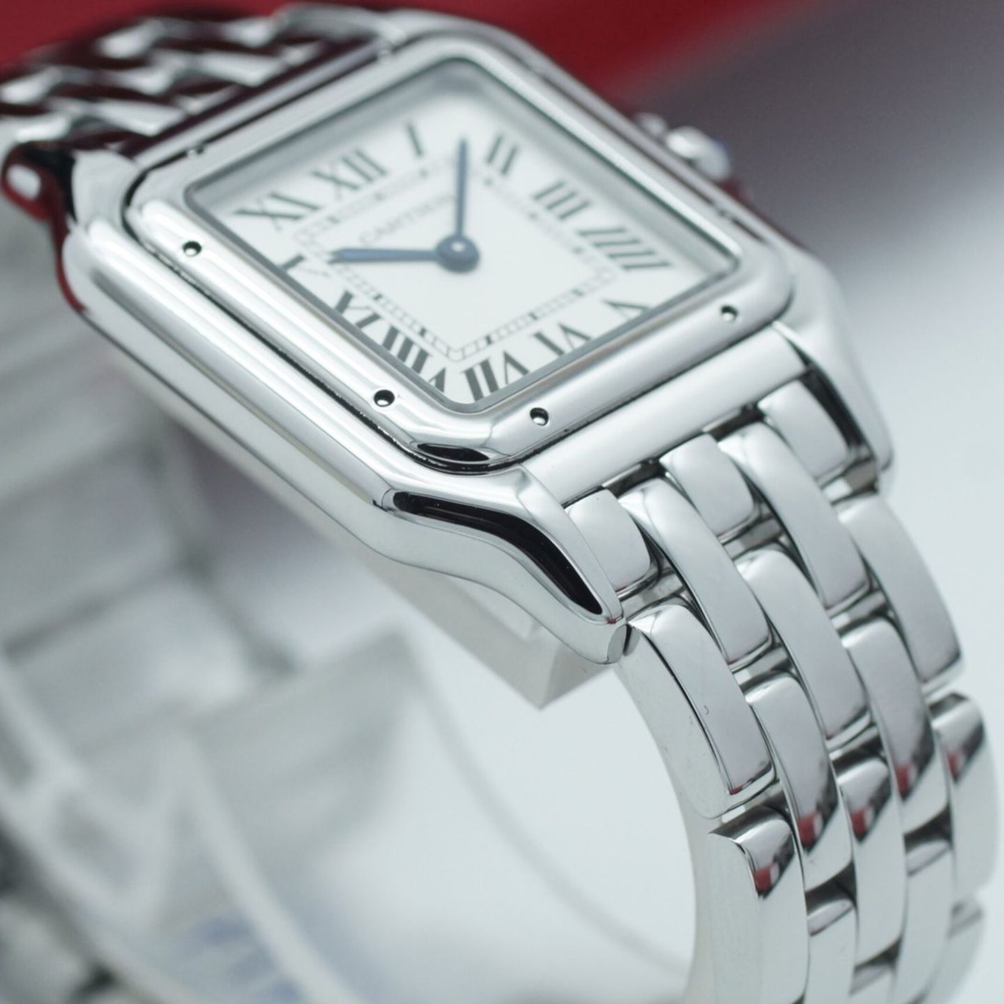 Cartier Panthère WSPN0007 (2024) - White dial 37 mm Steel case (6/8)