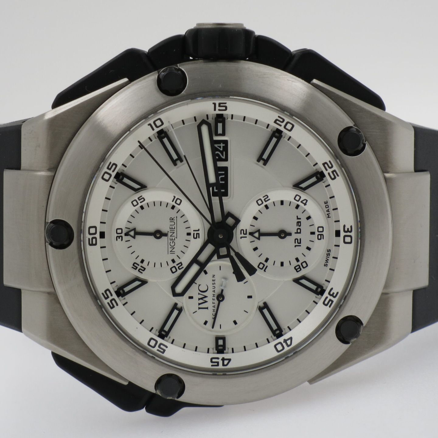 IWC Ingenieur Double Chronograph Titanium IW386501 - (2/4)