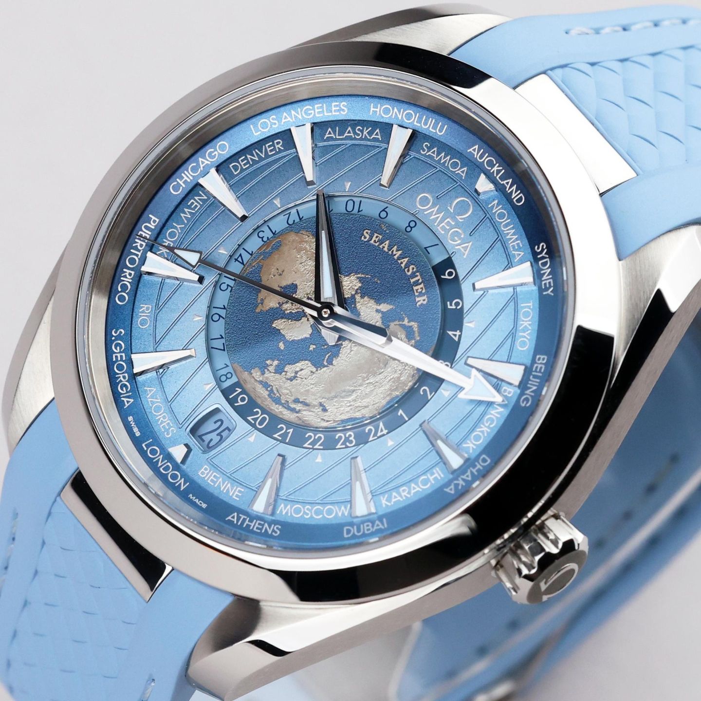 Omega Seamaster Aqua Terra 220.12.43.22.03.002 (2026) - Blue dial 43 mm Steel case (5/8)
