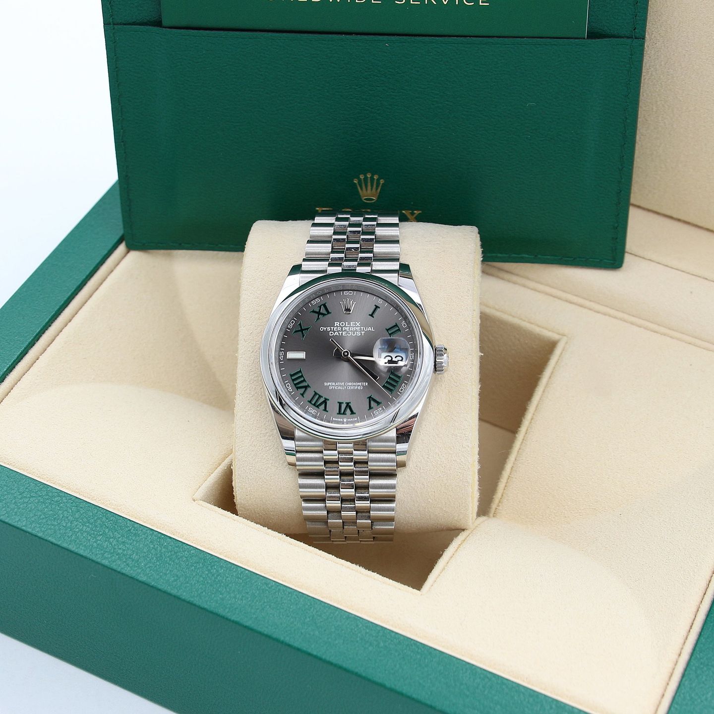 Rolex Datejust 36 126200 (2021) - Grijs wijzerplaat 36mm Staal (1/8)