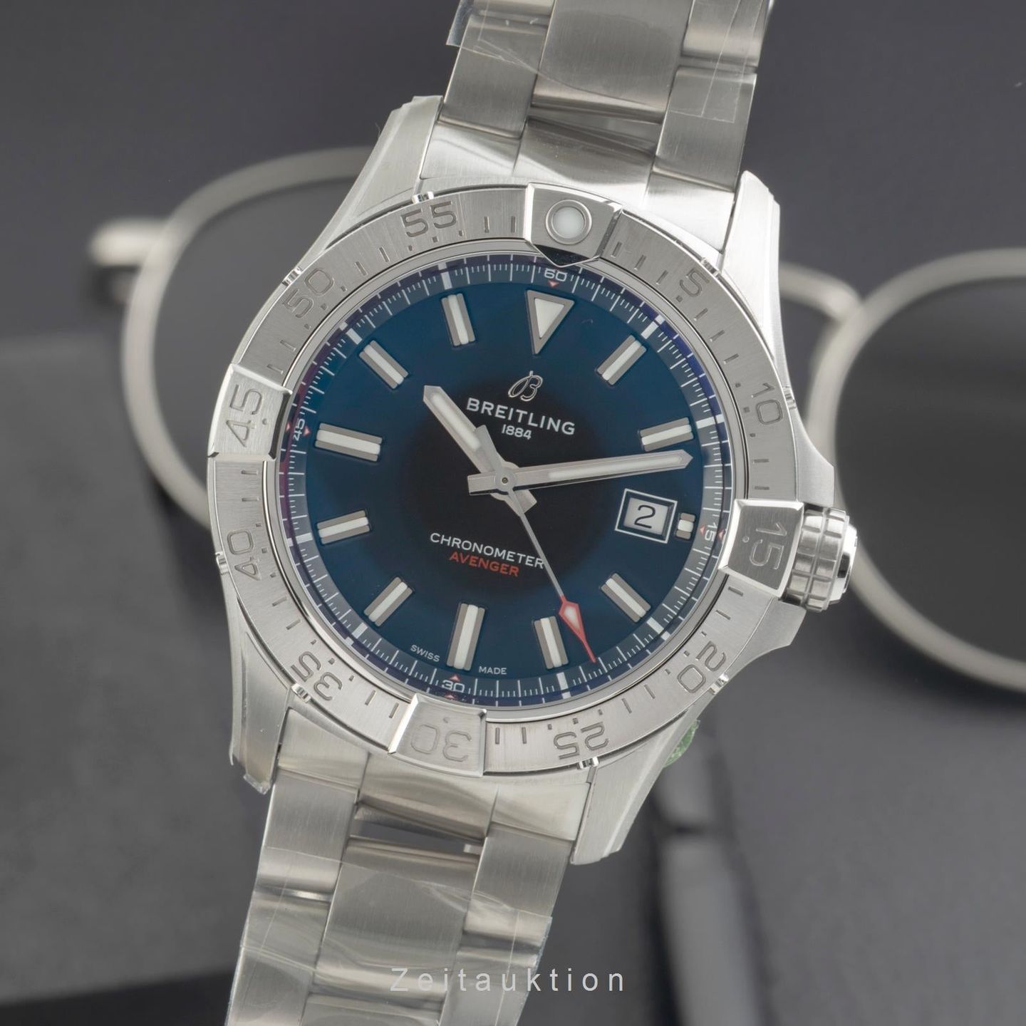 Breitling Avenger A17328101B1A1 - (1/8)