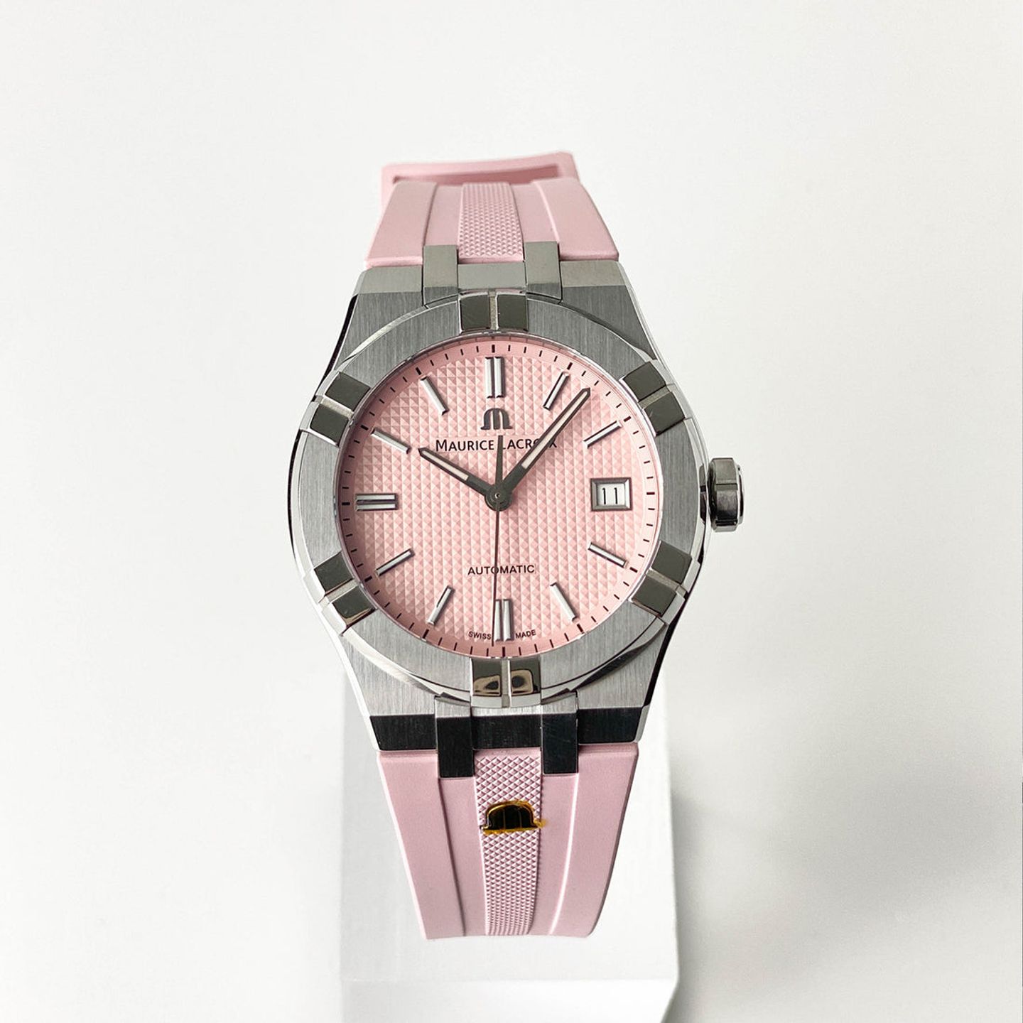Maurice Lacroix Aikon AI6007-SS00F-530-E (2023) - Pink dial 39 mm Steel case (1/5)