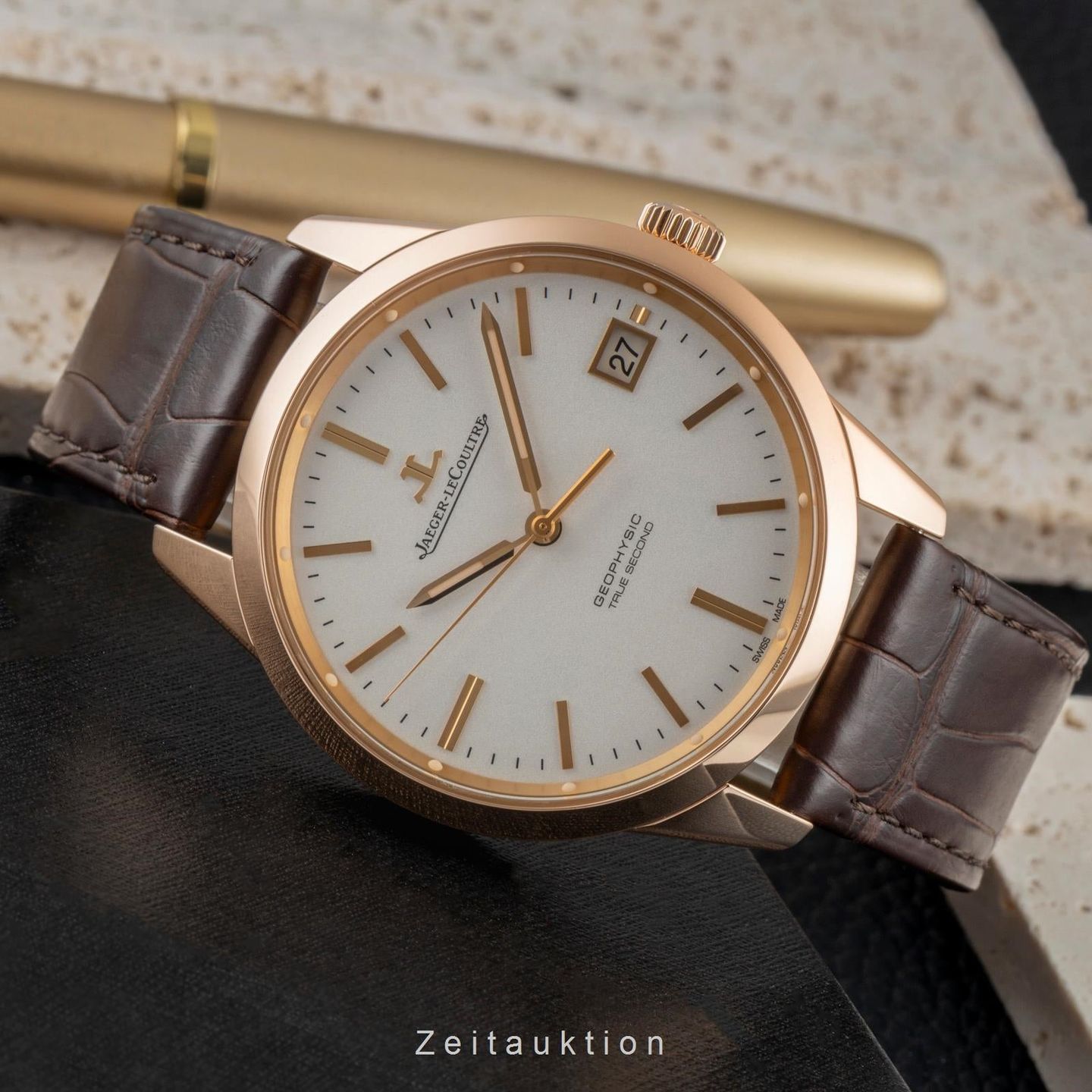 Jaeger-LeCoultre Geophysic Q8012520 - (2/8)