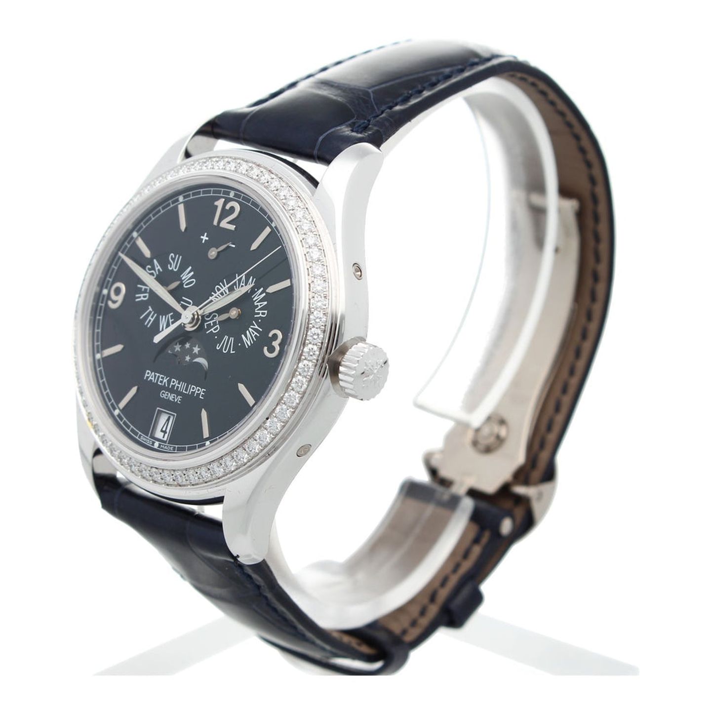 Patek Philippe Annual Calendar 5147G-001 (2022) - Blue dial 39 mm White Gold case (2/7)