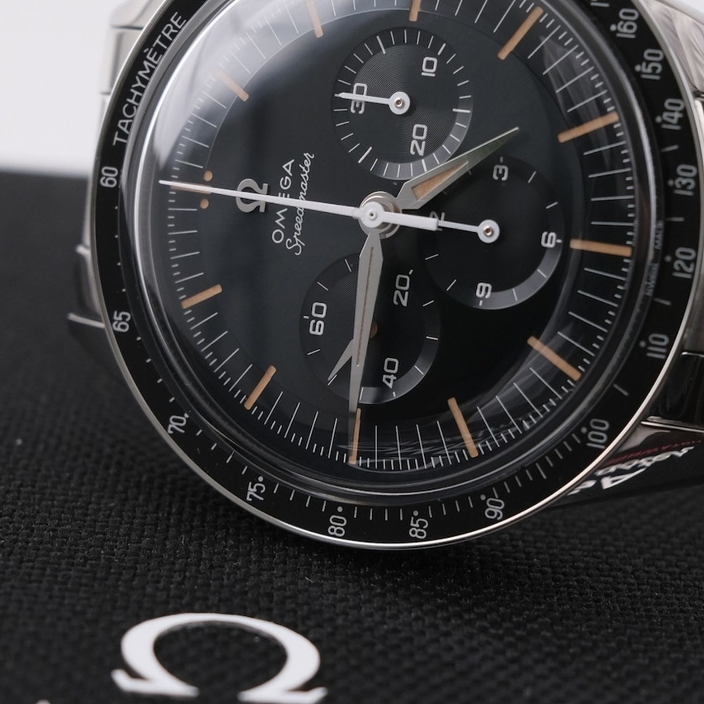 Omega Speedmaster 310.30.40.50.06.001 - (5/8)