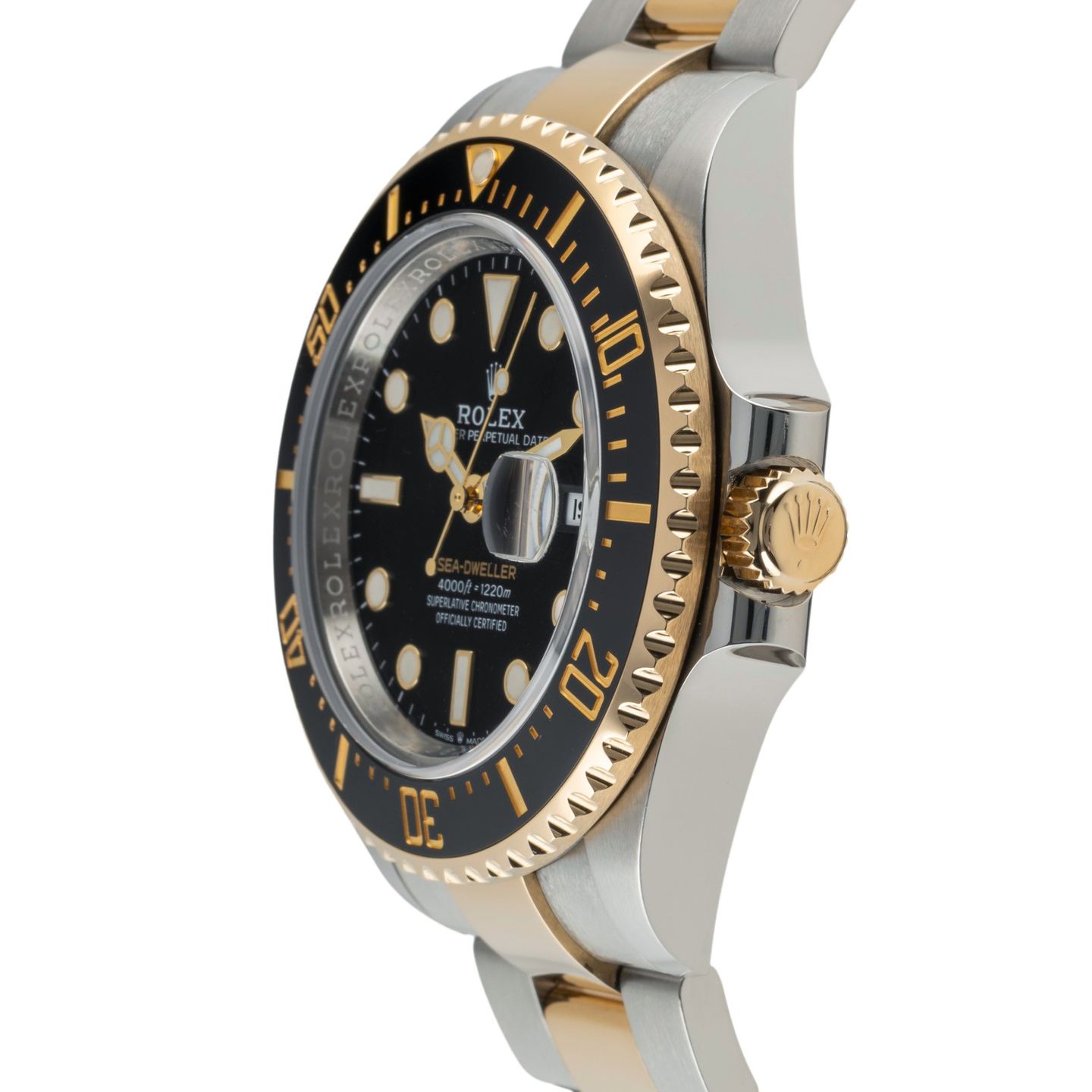 Rolex Sea-Dweller 126603 (Unknown (random serial)) - Black dial 43 mm Gold/Steel case (6/8)