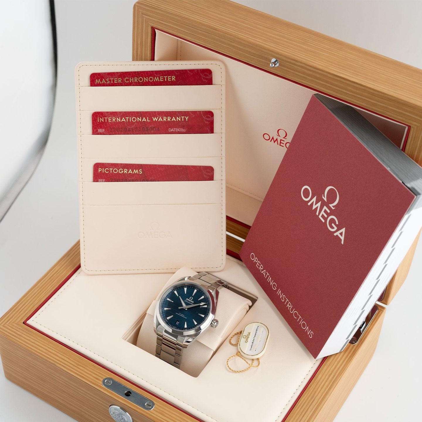 Omega Seamaster Aqua Terra 220.10.41.21.03.004 - (5/5)