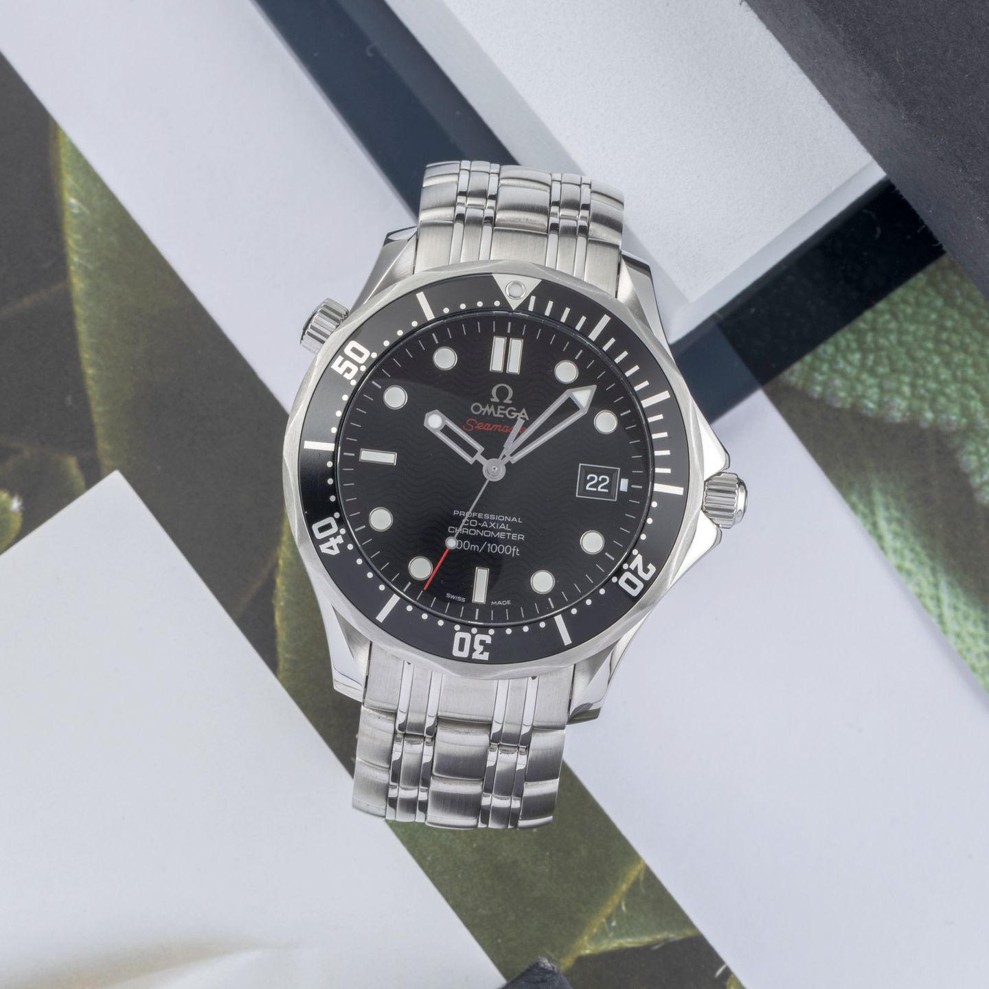 Omega Seamaster Diver 300 M 212.30.41.20.01.002 (Unknown (random serial)) - Black dial 41 mm Steel case (1/8)