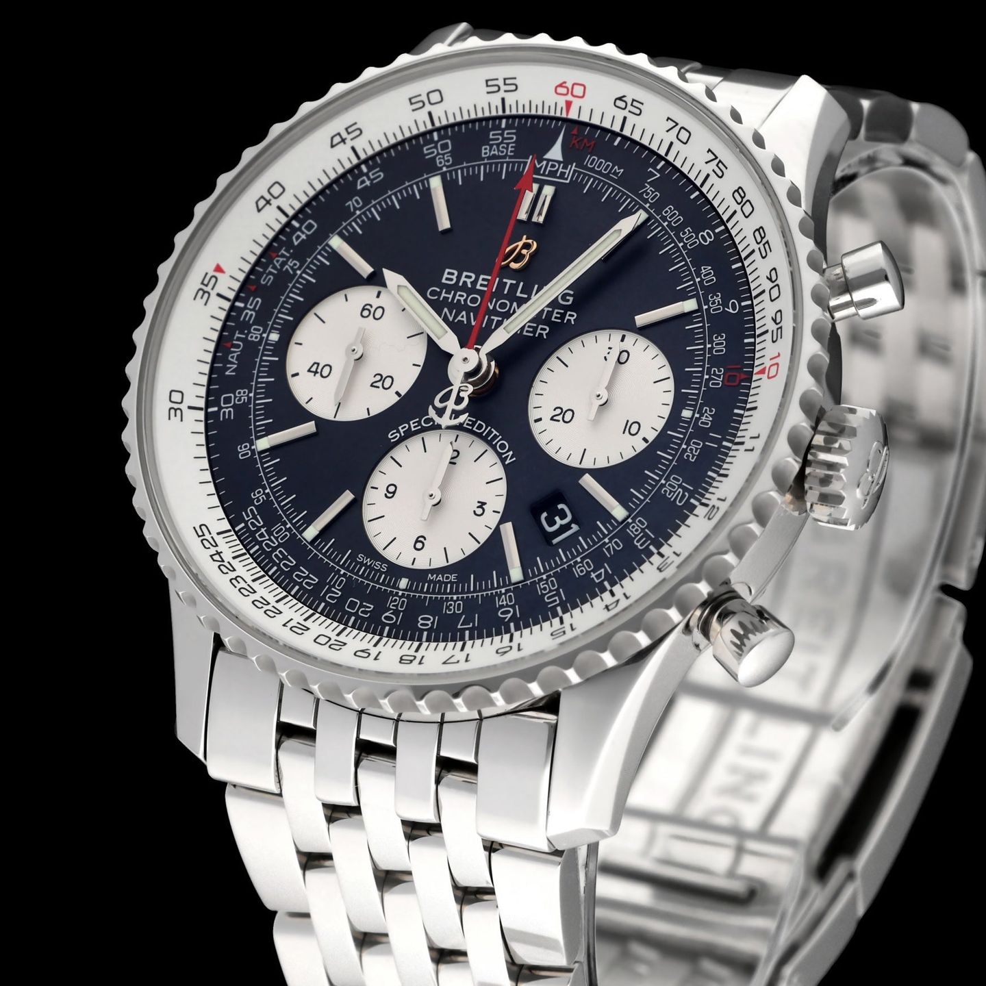 Breitling Navitimer 01 AB0121 (2022) - 43 mm Steel case (7/8)